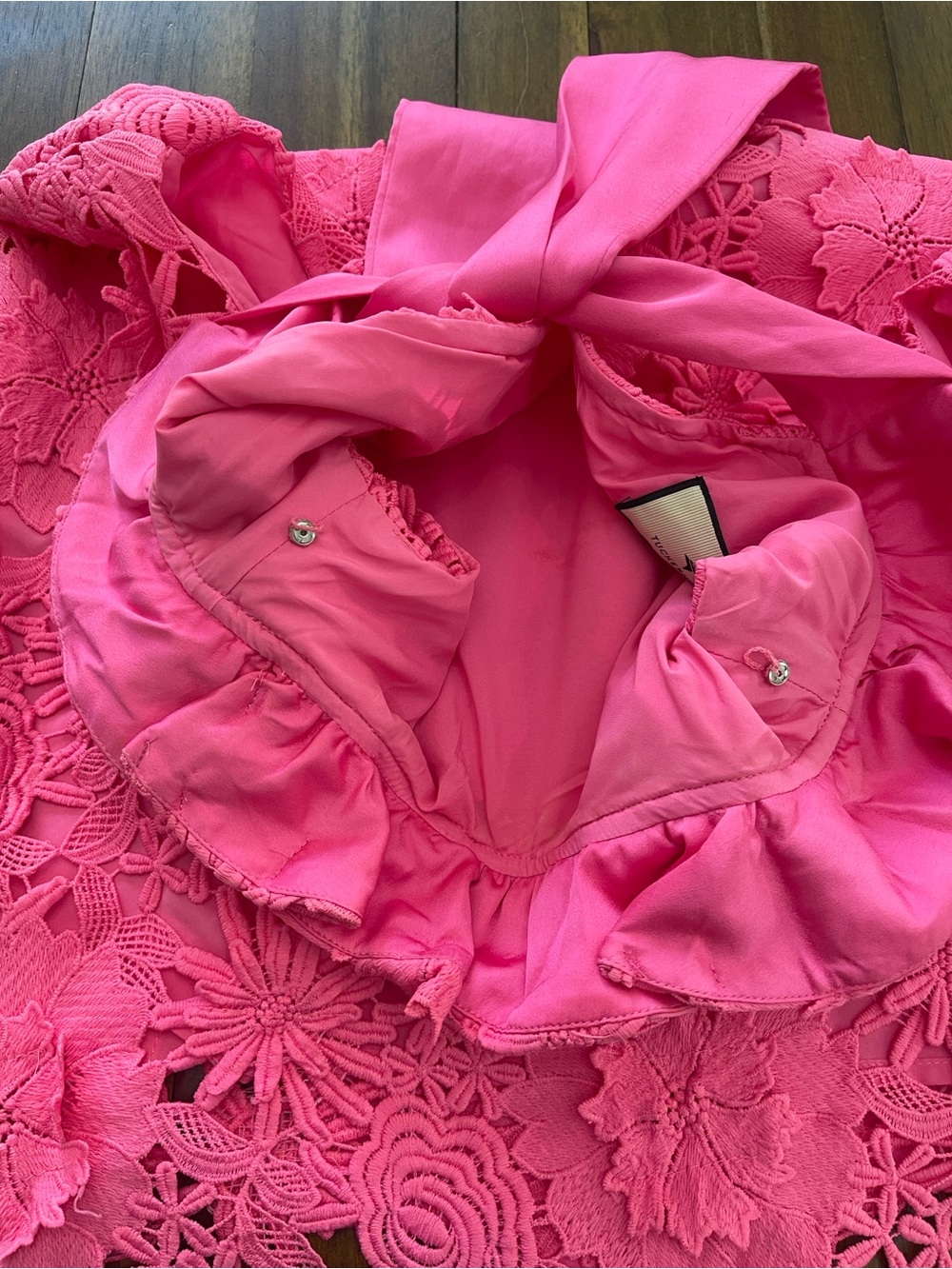 Tuckernuck Pink Lace Top Back Bow Women's Medium Romantic Feminine Blouse - Picture 11 of 11